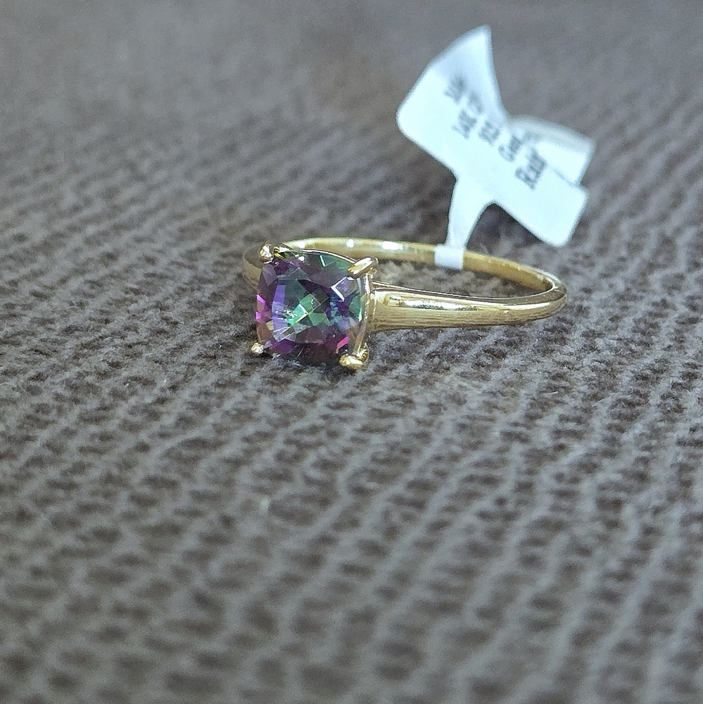 Shivam Cushion Cut Rainbow🌈 Quartz Ring💍 - NWT - Picture 2 of 16